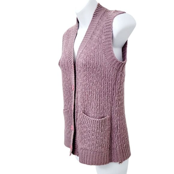 2/$20 Vintage Knitted Purple Buttons Down Vest Sweater Size: M - Picture 3 of 7